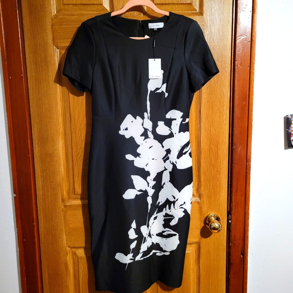 NWT Calvin Klein Dress Size 6